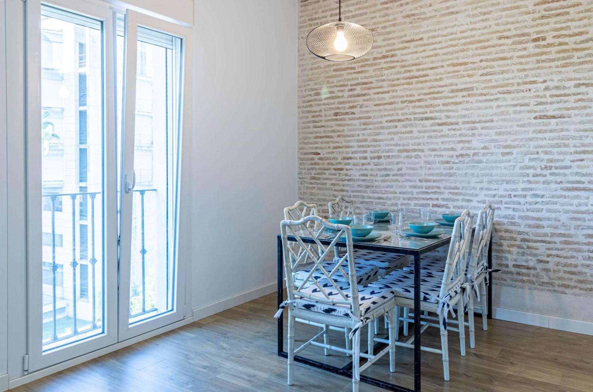Apartamento Sepulveda, Moderno Apartamento By Outin Sevilla Exterior foto